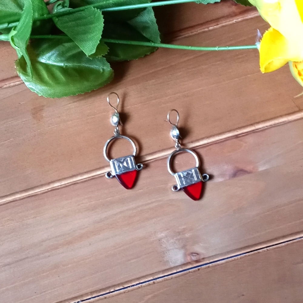 1PR Beautiful Silver Tuareg Red Jewel Earrings Set